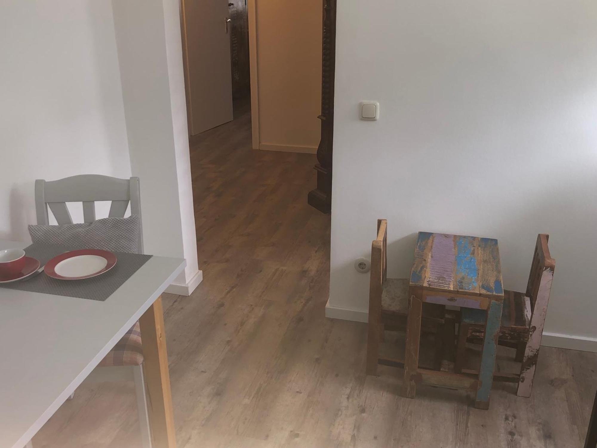 Bel Art Etage Mit Grossem Parkplatz Leilighet Haan Eksteriør bilde